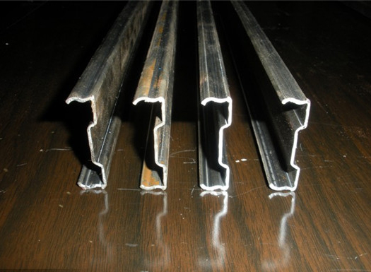 通用冷弯开口宅男免费视频